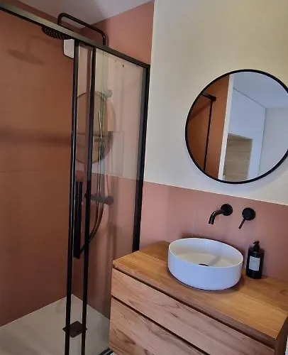 Avec Terrasse Au Centre Du Village * Cargèse